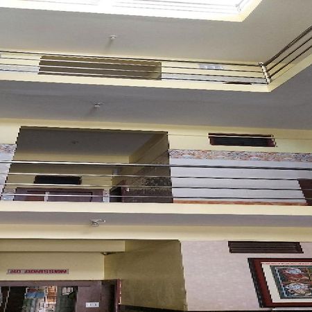 Spot On 73926 Hotel Anjanaa Puri Εξωτερικό φωτογραφία