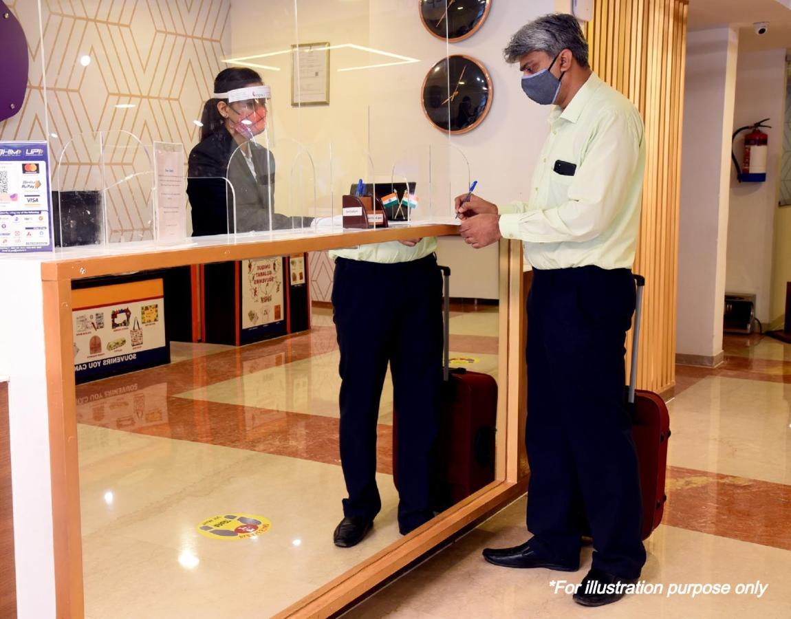 Spot On 73926 Hotel Anjanaa Puri Εξωτερικό φωτογραφία